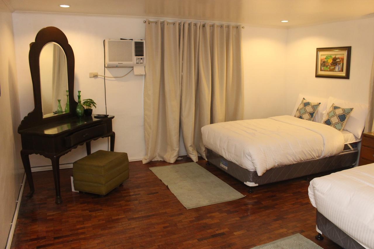 The White Bed And Breakfast Bacolod Dış mekan fotoğraf