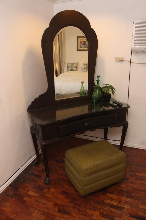 The White Bed And Breakfast Bacolod Dış mekan fotoğraf