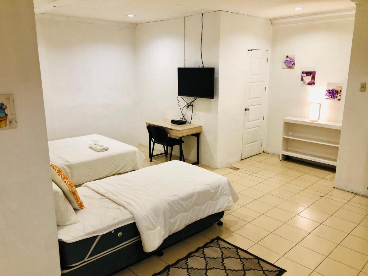 The White Bed And Breakfast Bacolod Oda fotoğraf