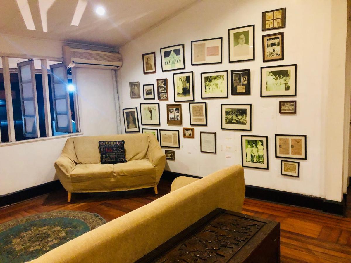 The White Bed And Breakfast Bacolod Dış mekan fotoğraf